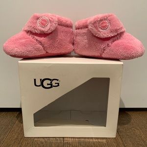 UGG Bixbee Terry Cloth Baby Bootie in size 6-12m